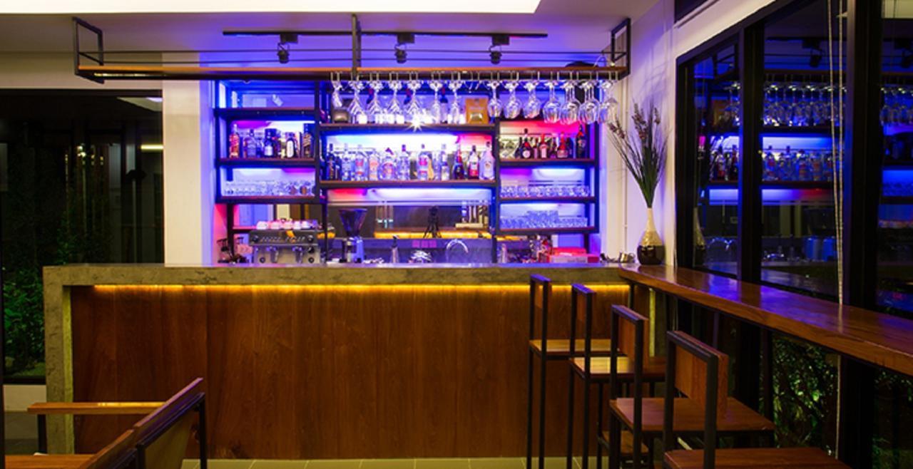 Baitong Hotel Тачилек Екстериор снимка
